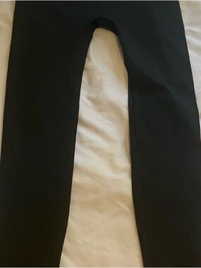 (5)Multiple Brands Women’s Leggings!Accepting Offers/Bundle Deals!